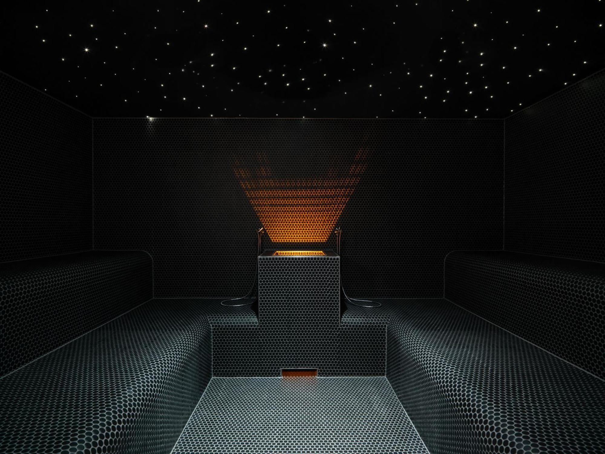 Lintharena Ag Hotel Nafels Exterior photo